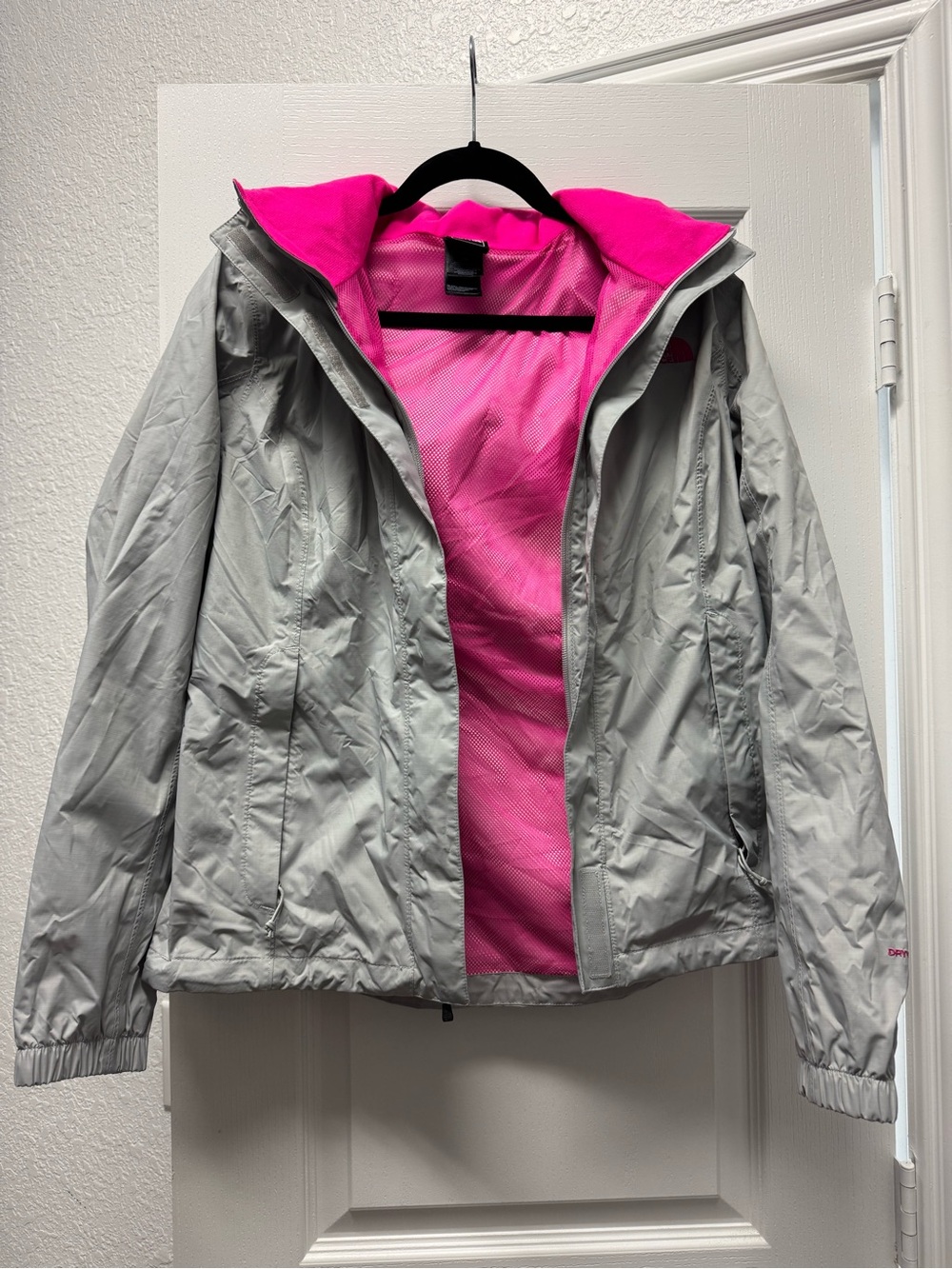 Northface Light Gray Women's Shell Jacket with Pink Lining